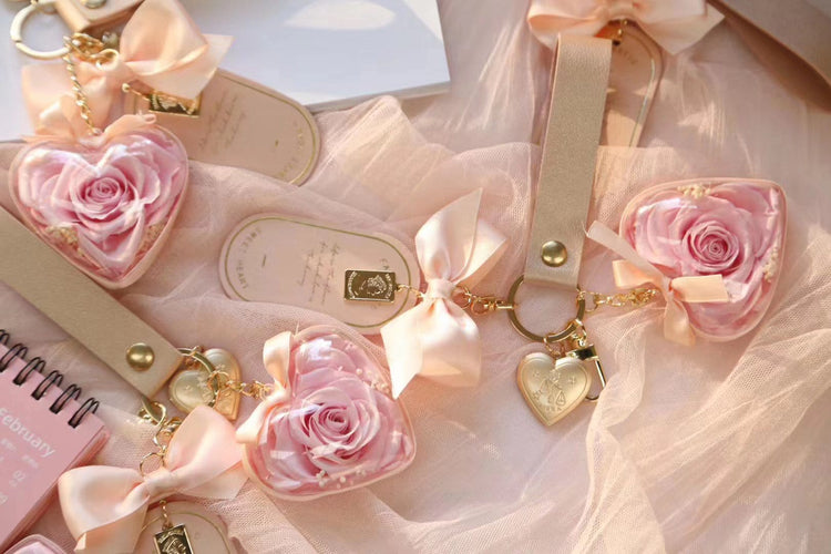 Acrylic Preserved Rose Keyring - Everlasting Blooms Vic