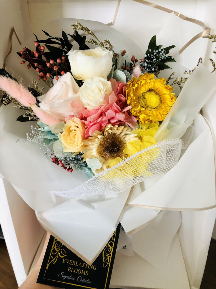 La Fleur II Floral Bouquet - Everlasting Blooms Vic