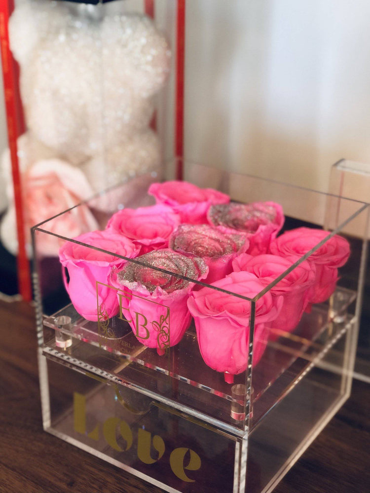 V Everlasting Pink Roses II Gift Pack.