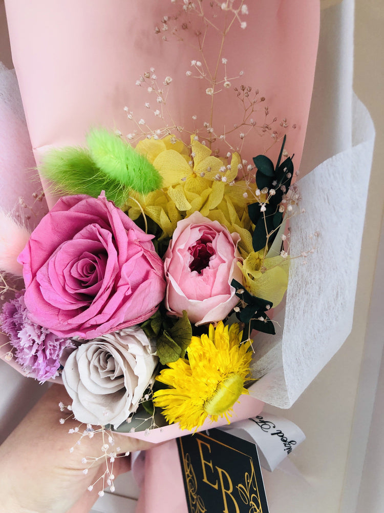 Printemps Floral Bouquet.