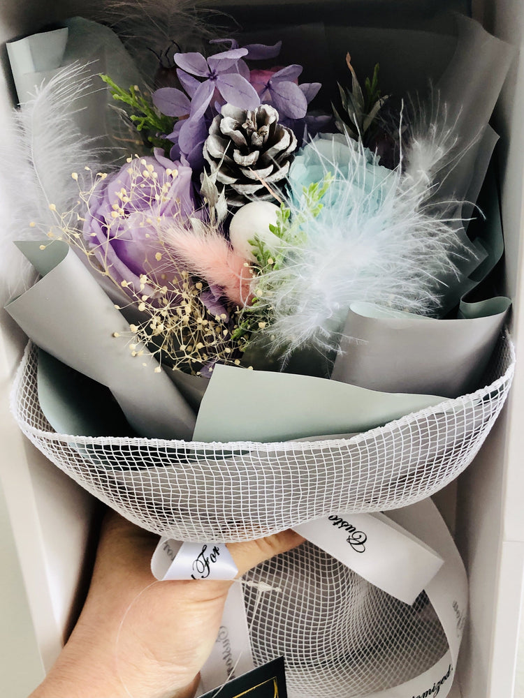Snowy Blooms Floral Bouquet.