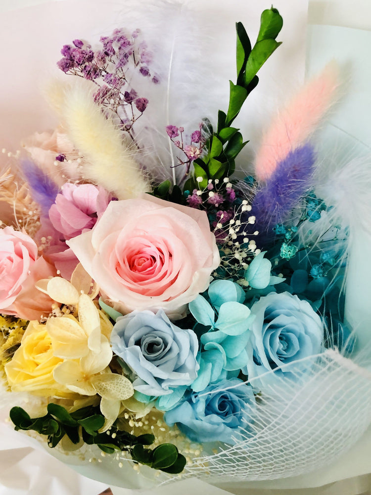 La Fleur I Floral Bouquet.